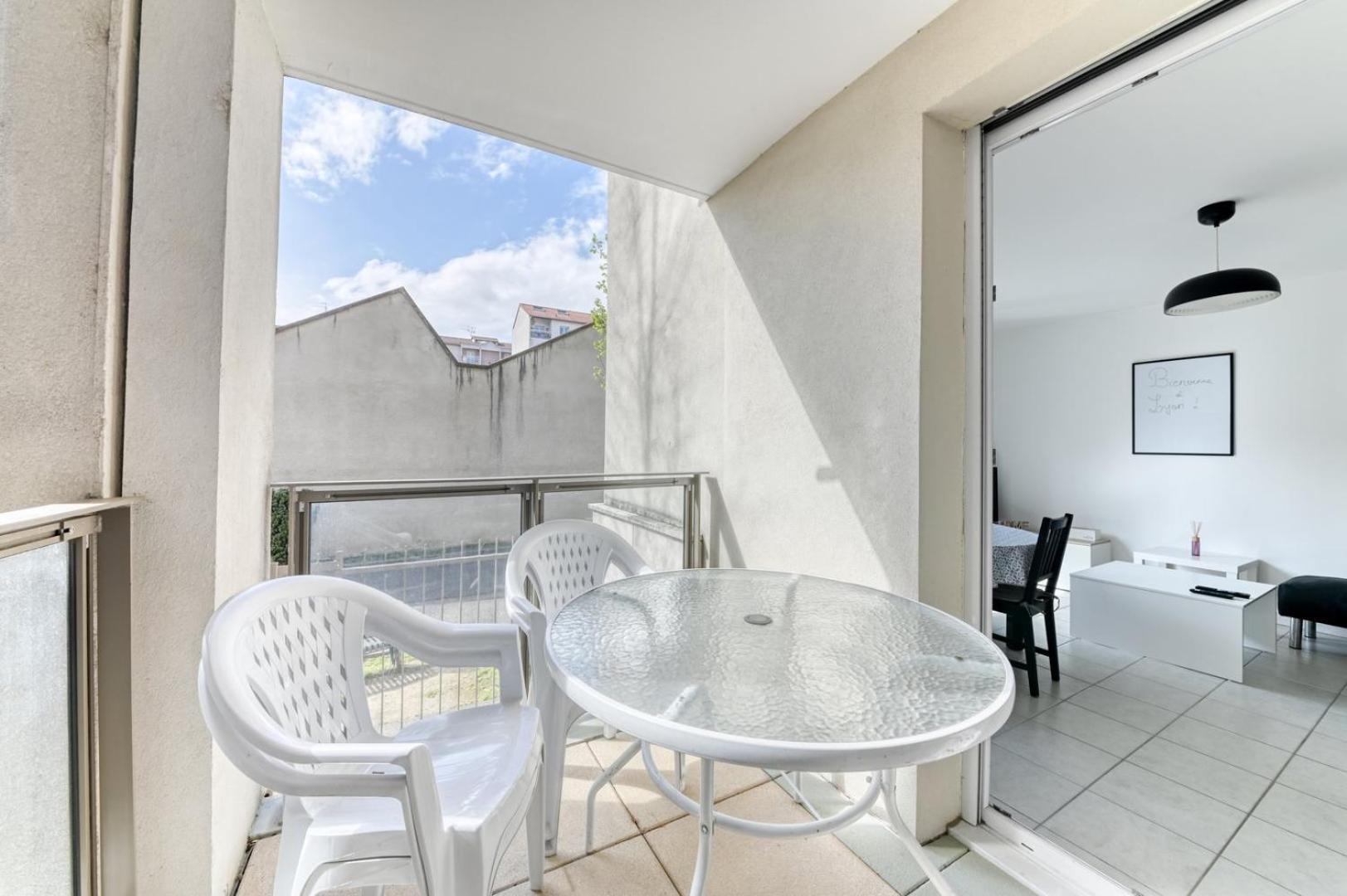 Appartement Residence Quartier Vilette Paul Bert Box Garage Lyon Exterior photo